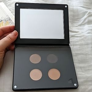NWT Ittse Magnetic Eye Palette Eco Vegan Leather Shimmer Buildable Netural